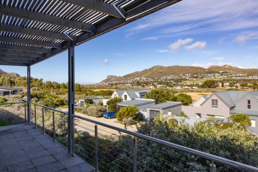 4 Bedroom Property for Sale in Chapman